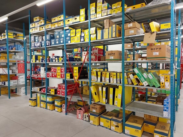 1#5256 Cessione di azienda dedita al commercio di ricambi per automobili e motocicli in vendita - foto 149