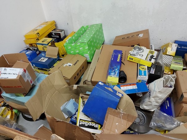 1#5256 Cessione di azienda dedita al commercio di ricambi per automobili e motocicli in vendita - foto 158