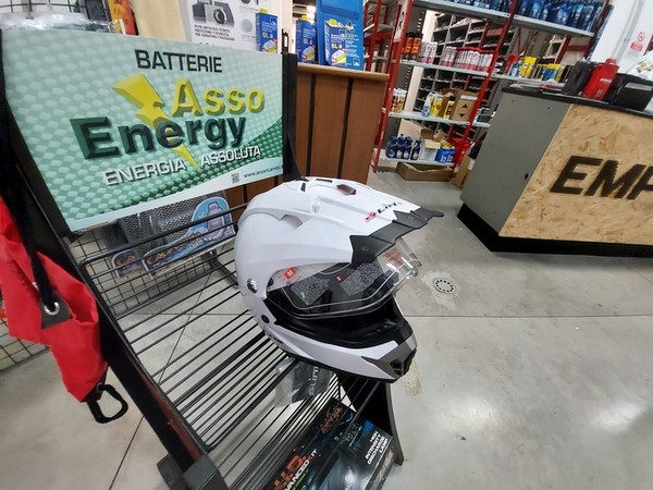 1#5256 Cessione di azienda dedita al commercio di ricambi per automobili e motocicli in vendita - foto 257