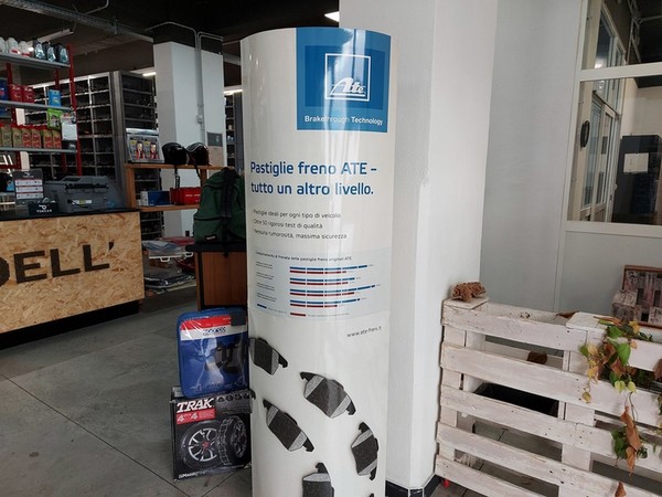 1#5256 Cessione di azienda dedita al commercio di ricambi per automobili e motocicli in vendita - foto 270