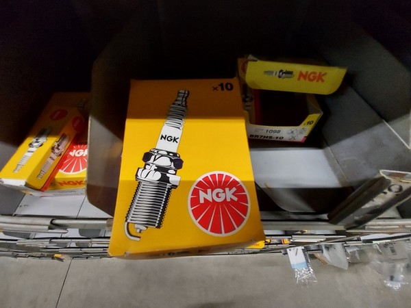 2#5256 Magazzino di ricambi e accessori per autorimessa in vendita - foto 88