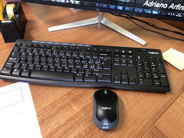 1#5257 Arredi ufficio e attrezzature elettroniche in vendita - foto 42