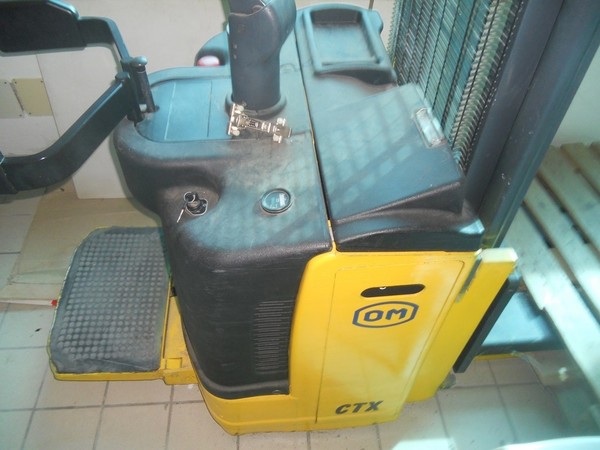 11#5259 Carrello elevatore elettrico FiatOM in vendita - foto 7