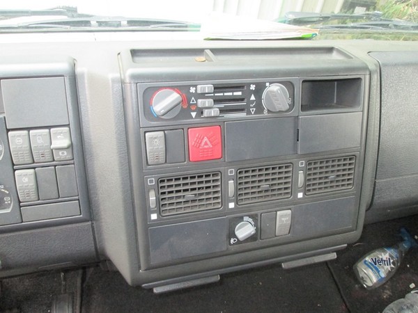 13#5259 Autocarro Iveco Eurocargo in vendita - foto 37