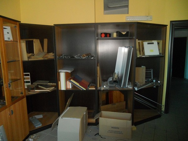 17#5259 Arredamento per ufficio in vendita - foto 2