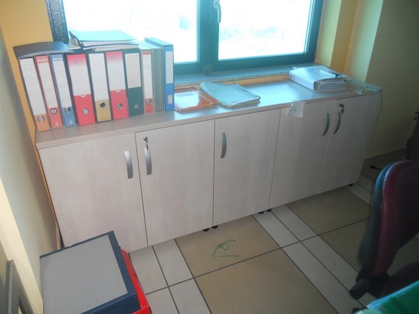 19#5259 Arredamento e attrezzature per ufficio in vendita - foto 9