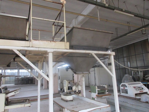 1#5268 Attrezzature e accessori per produzione pane in vendita - foto 123