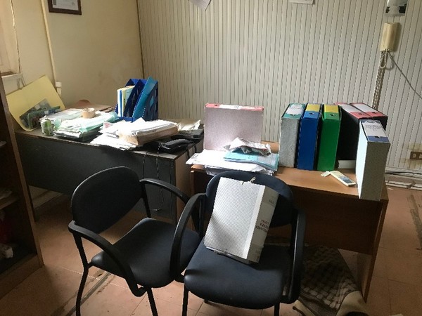 10#5270 Arredi ed attrezzature da ufficio in vendita - foto 8