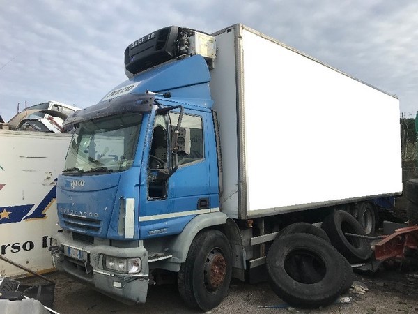 3#5270 Autocarri Iveco e Volvo in vendita - foto 1