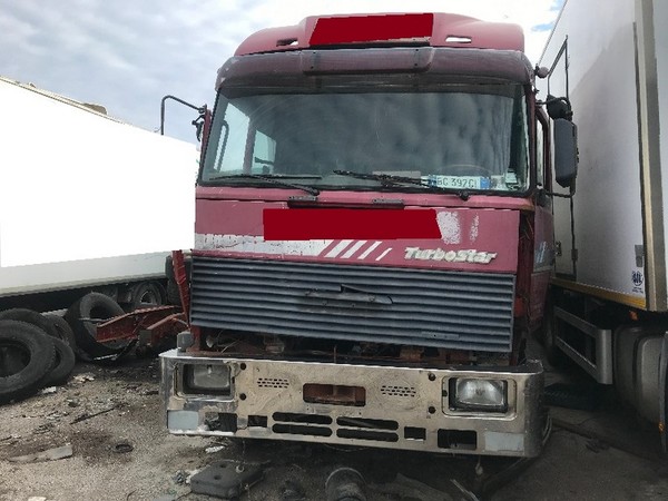 3#5270 Autocarri Iveco e Volvo in vendita - foto 8