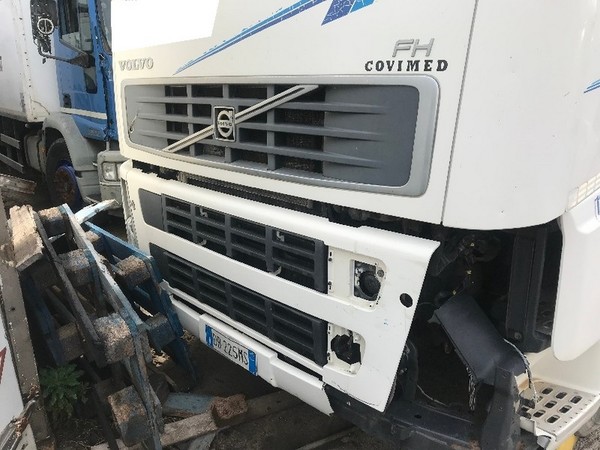 7#5270 Trattore stradale Volvo in vendita - foto 3