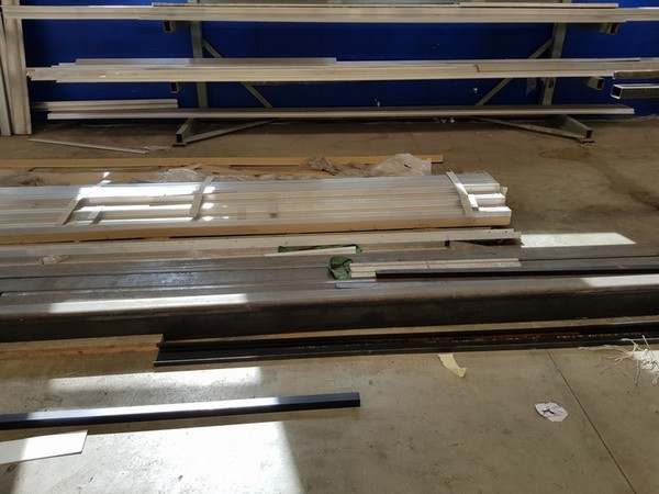 29#5273 Attrezzature per lavorazione metalli e prodotti finiti in vendita - foto 6