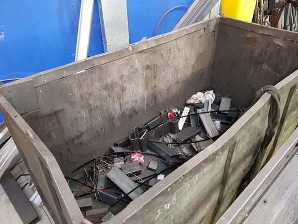 29#5273 Attrezzature per lavorazione metalli e prodotti finiti in vendita - foto 17