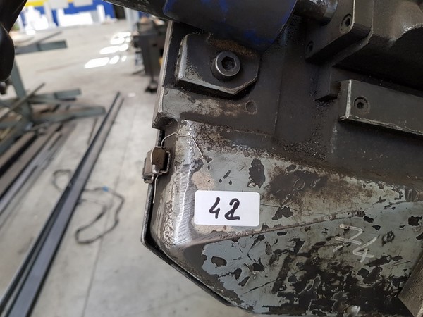 29#5273 Attrezzature per lavorazione metalli e prodotti finiti in vendita - foto 20