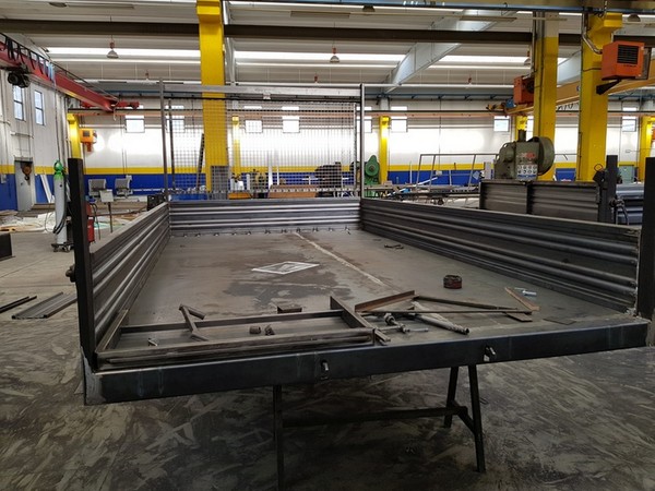 29#5273 Attrezzature per lavorazione metalli e prodotti finiti in vendita - foto 27