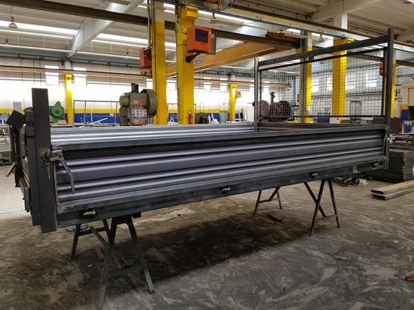 29#5273 Attrezzature per lavorazione metalli e prodotti finiti in vendita - foto 28
