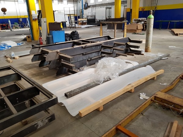 29#5273 Attrezzature per lavorazione metalli e prodotti finiti in vendita - foto 33