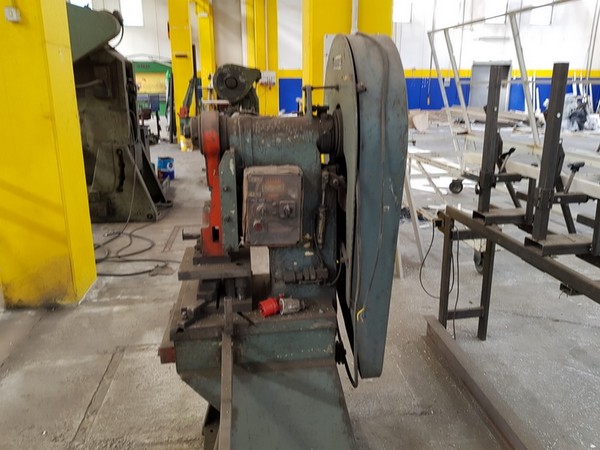 29#5273 Attrezzature per lavorazione metalli e prodotti finiti in vendita - foto 48