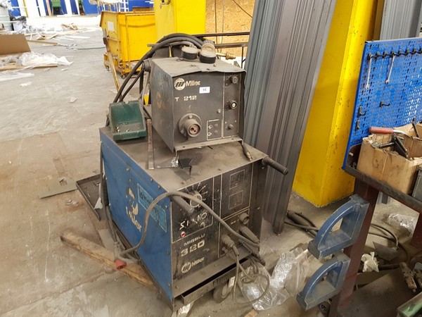 29#5273 Attrezzature per lavorazione metalli e prodotti finiti in vendita - foto 56