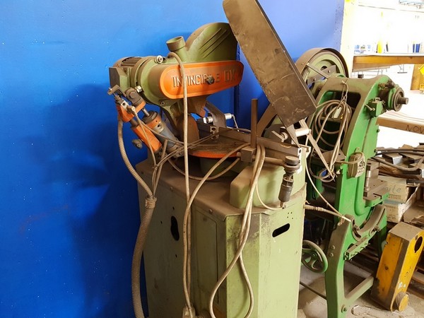 29#5273 Attrezzature per lavorazione metalli e prodotti finiti in vendita - foto 61