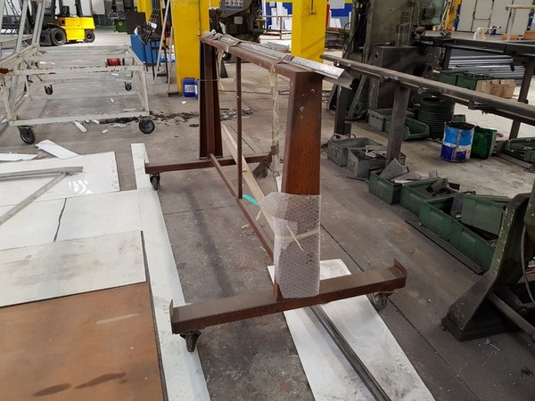 29#5273 Attrezzature per lavorazione metalli e prodotti finiti in vendita - foto 68