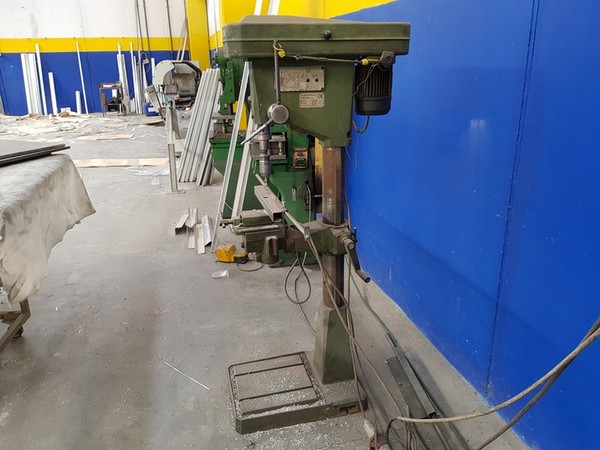 29#5273 Attrezzature per lavorazione metalli e prodotti finiti in vendita - foto 78