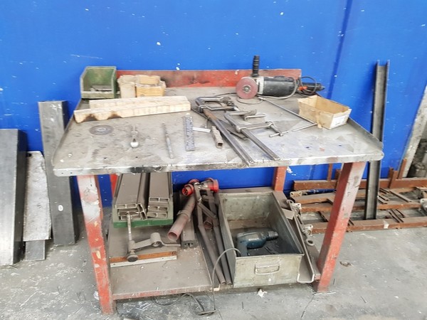 29#5273 Attrezzature per lavorazione metalli e prodotti finiti in vendita - foto 85