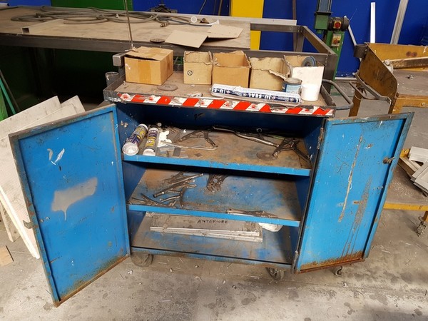 29#5273 Attrezzature per lavorazione metalli e prodotti finiti in vendita - foto 87