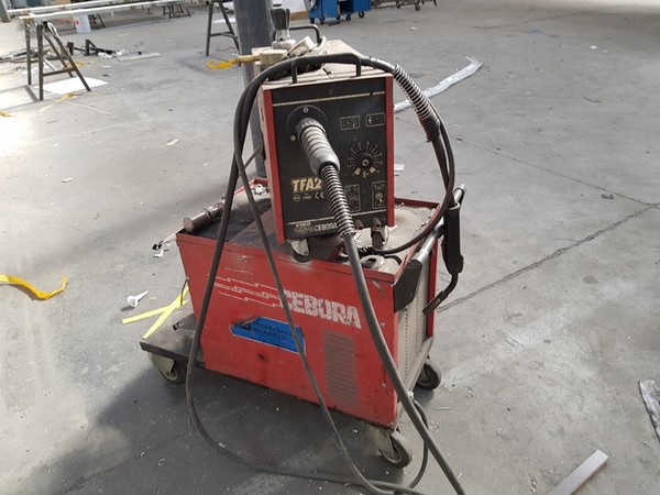 29#5273 Attrezzature per lavorazione metalli e prodotti finiti in vendita - foto 88