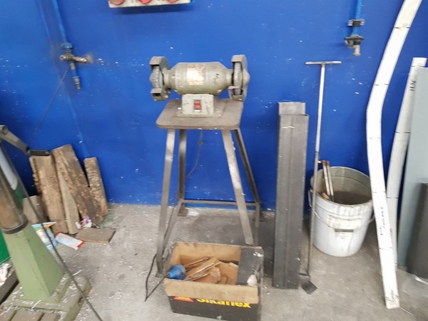 29#5273 Attrezzature per lavorazione metalli e prodotti finiti in vendita - foto 94