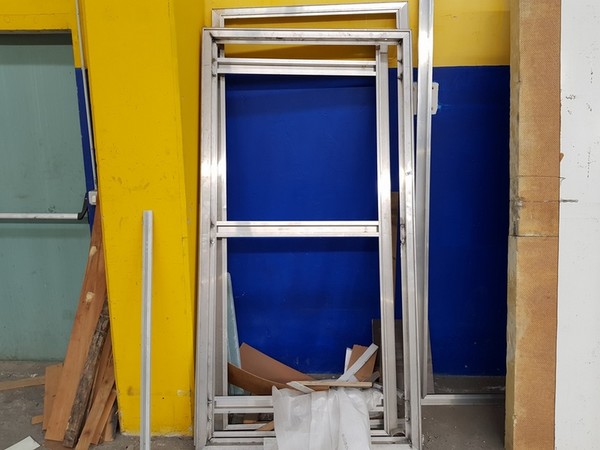 29#5273 Attrezzature per lavorazione metalli e prodotti finiti in vendita - foto 98