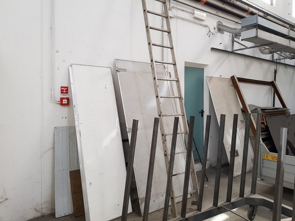 29#5273 Attrezzature per lavorazione metalli e prodotti finiti in vendita - foto 103