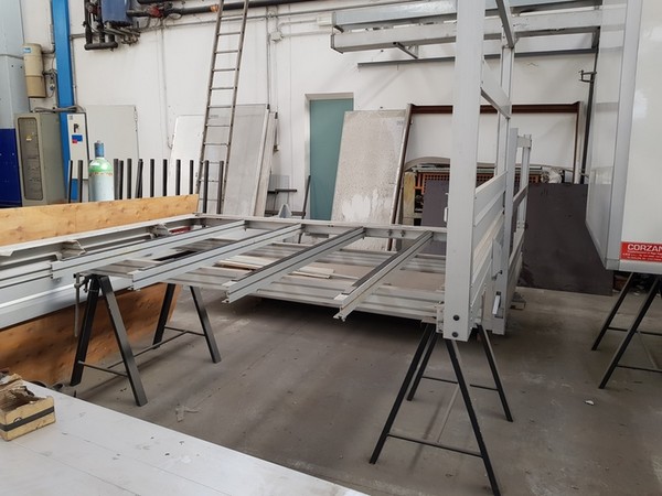 29#5273 Attrezzature per lavorazione metalli e prodotti finiti in vendita - foto 107