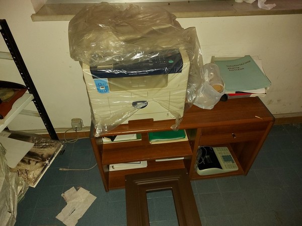 1#5285 Arredi ed attrezzature da ufficio in vendita - foto 6