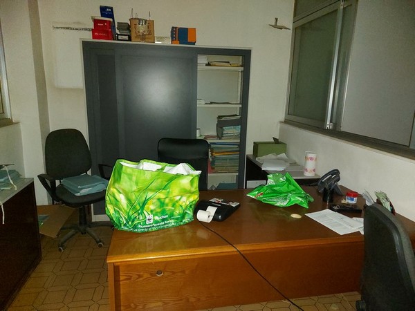 1#5285 Arredi ed attrezzature da ufficio in vendita - foto 11