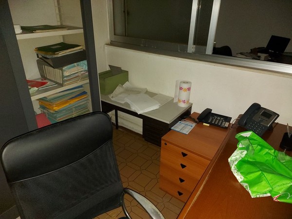 1#5285 Arredi ed attrezzature da ufficio in vendita - foto 14