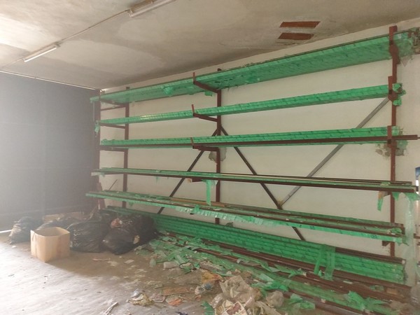 3#5285 Profili in alluminio e scaffalature in vendita - foto 2
