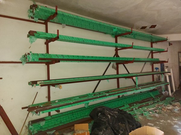 3#5285 Profili in alluminio e scaffalature in vendita - foto 3