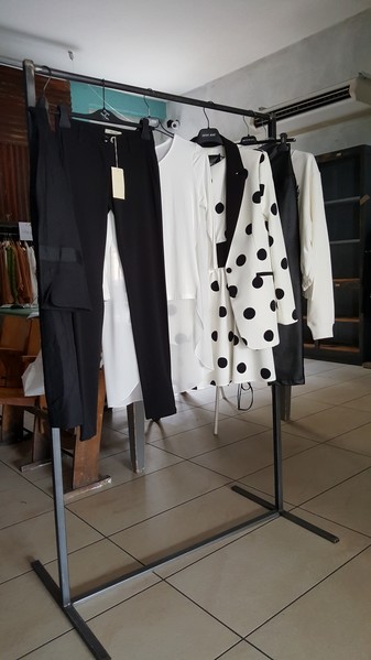 10#5286 Capi di abbigliamento in vendita - foto 8