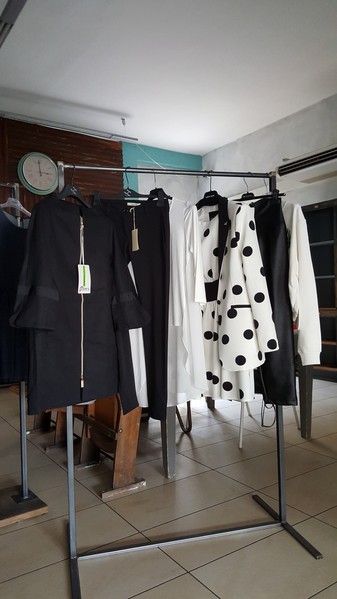 10#5286 Capi di abbigliamento in vendita - foto 9