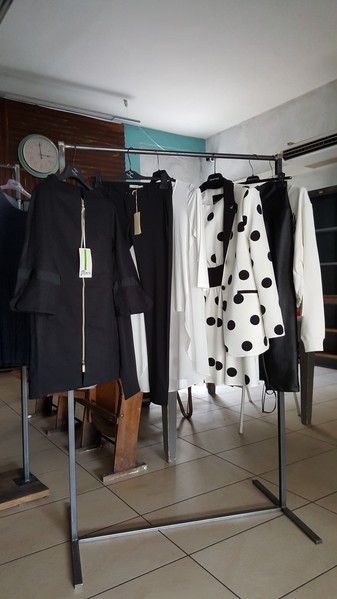 10#5286 Capi di abbigliamento in vendita - foto 10