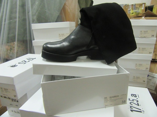12#5286 Stivali con tacco e scarpe in vendita - foto 9