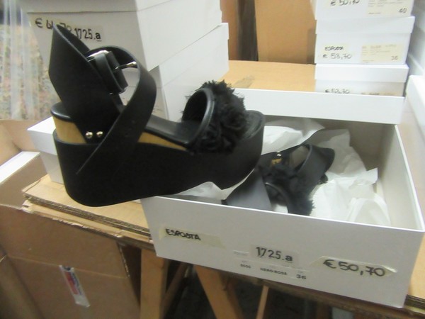 12#5286 Stivali con tacco e scarpe in vendita - foto 15