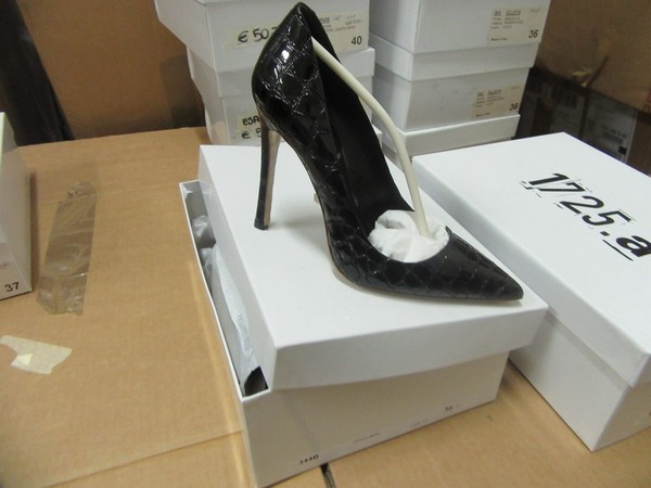 12#5286 Stivali con tacco e scarpe in vendita - foto 19