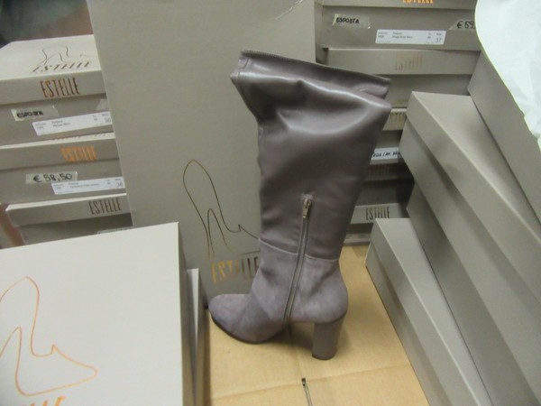 12#5286 Stivali con tacco e scarpe in vendita - foto 31