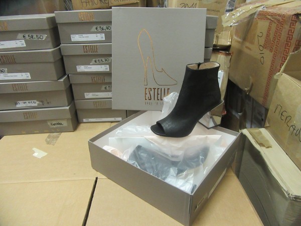 12#5286 Stivali con tacco e scarpe in vendita - foto 35