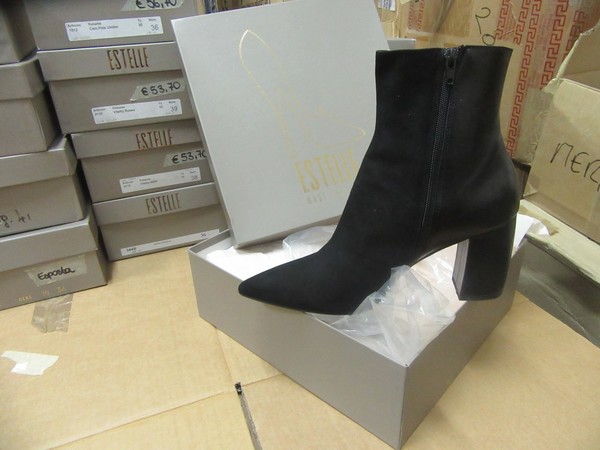 12#5286 Stivali con tacco e scarpe in vendita - foto 36
