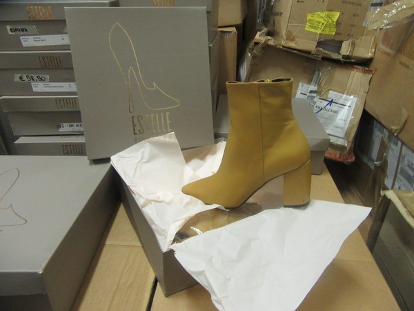 12#5286 Stivali con tacco e scarpe in vendita - foto 38