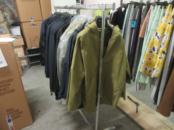 Attrezzatura tessile varia in vendita