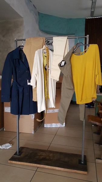 4#5286 Capi di abbigliamento in vendita - foto 5